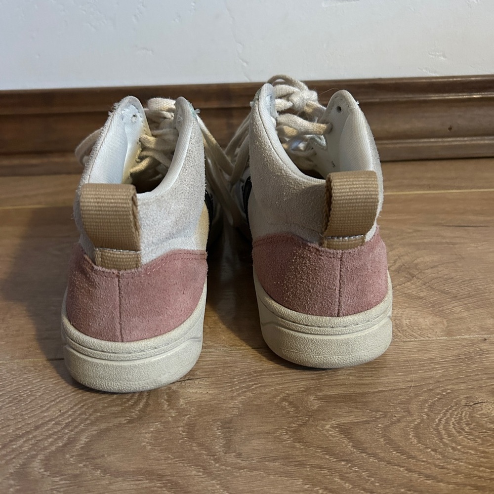 Veja Women's V-15 Suede High Top Sneakers - Picture 6 of 8